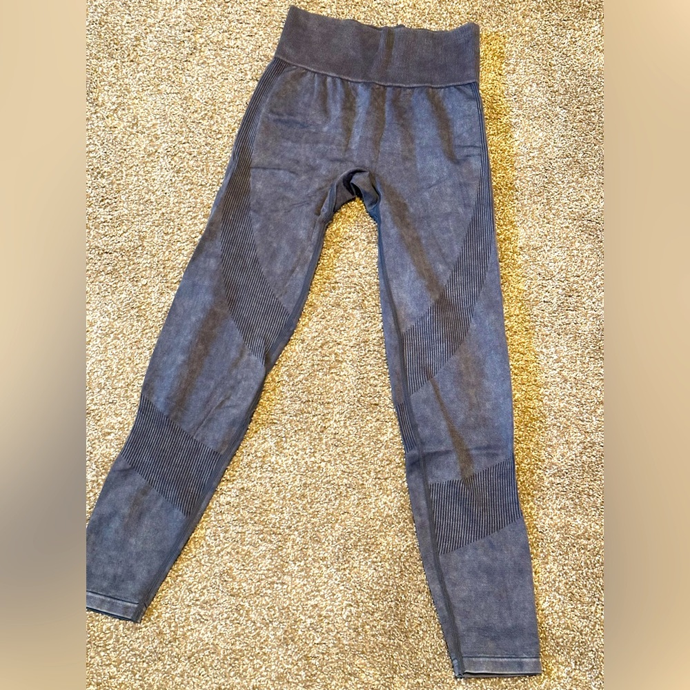 PINK seamless gray leggings